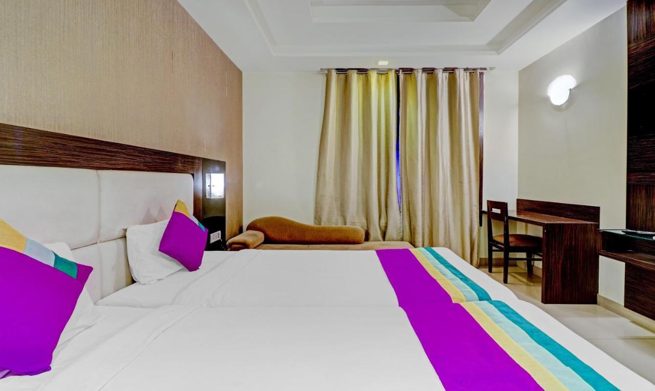 Hotel Light House By Park Tree Agra (Uttar Pradesh)