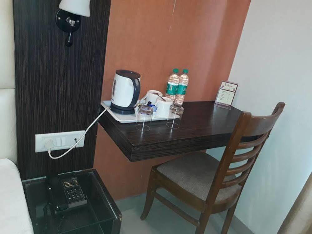 Light House By Park Tree Hotel 3*