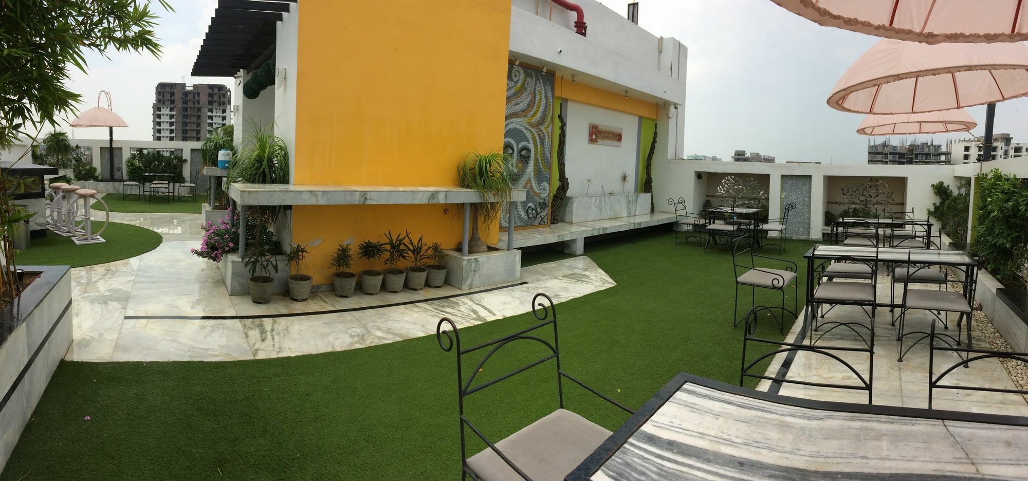 Hotel Light House By Park Tree Agra (Uttar Pradesh)